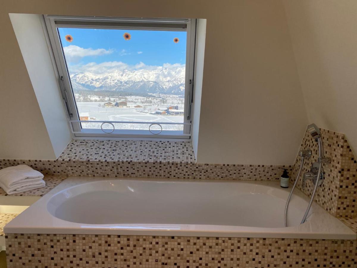 Loft Im Turm Apartment Maishofen Exterior photo