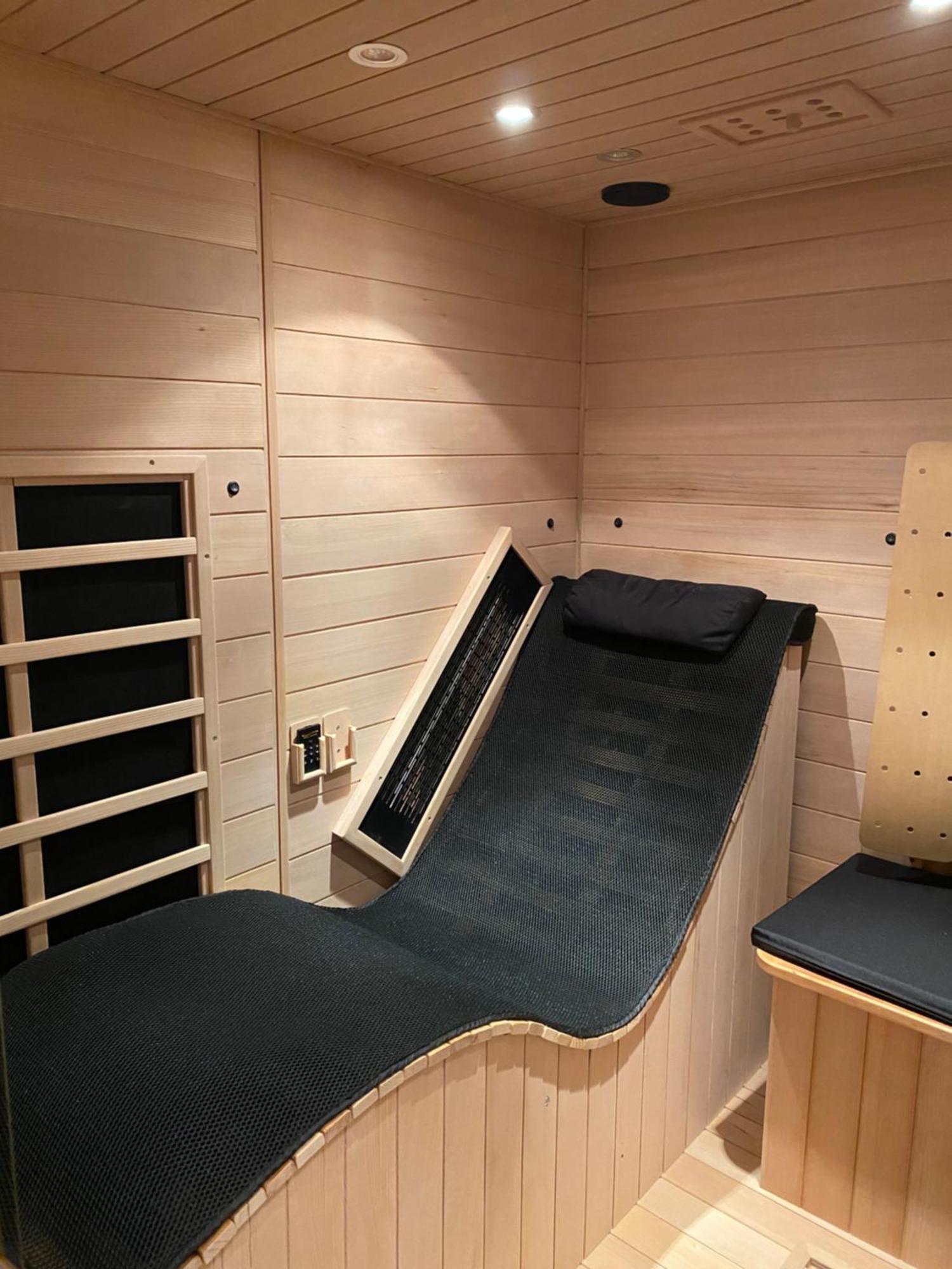 Loft Im Turm Apartment Maishofen Exterior photo